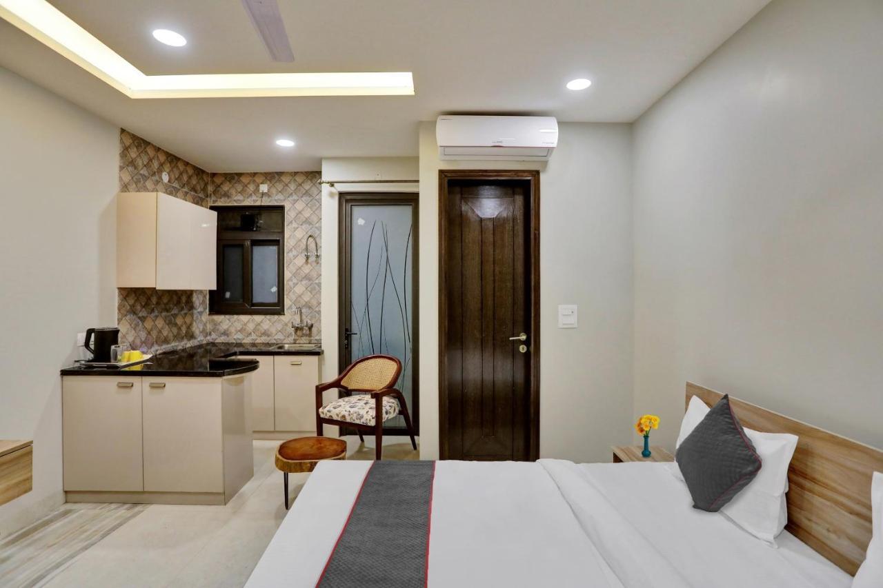 Готель Townhouse Xanthe Нойда Екстер'єр фото